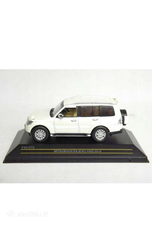 mitsubishi pajero diecast