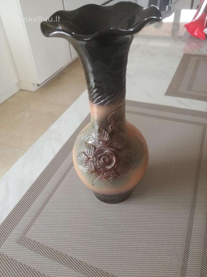 Vintažinė molinė vaza