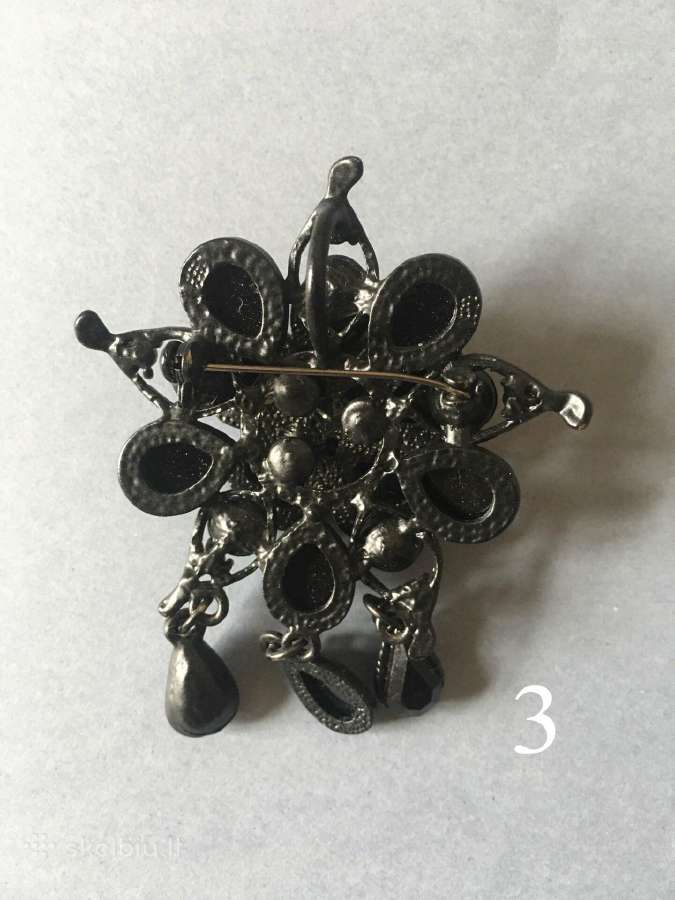 Vintažinės sagės, bižuterija - nuotraukos Nr. 6