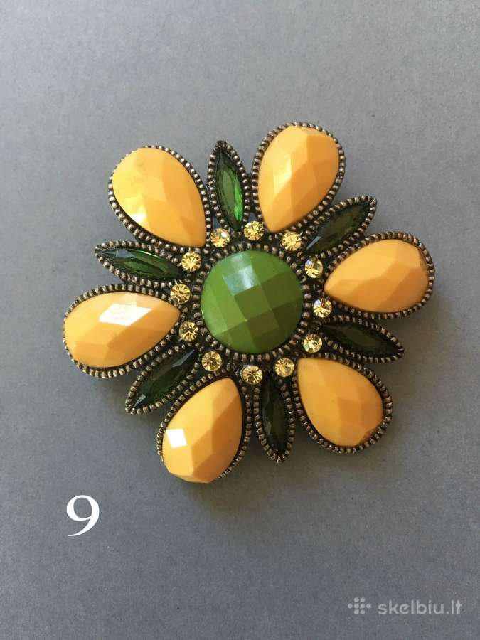 Vintažinės sagės, bižuterija - nuotraukos Nr. 15