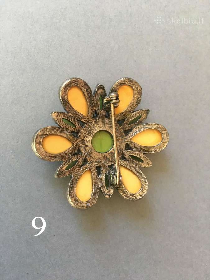 Vintažinės sagės, bižuterija - nuotraukos Nr. 16