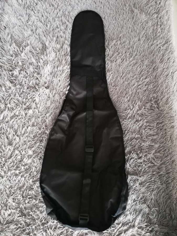 Naujas gitaros dėklas
