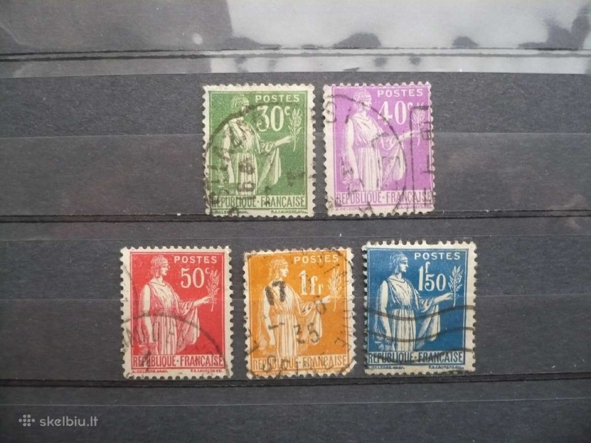 1932 -1933 Nauji dienos antspaudai