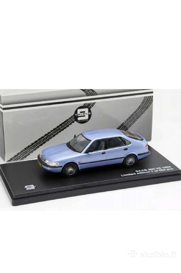 Saab 990