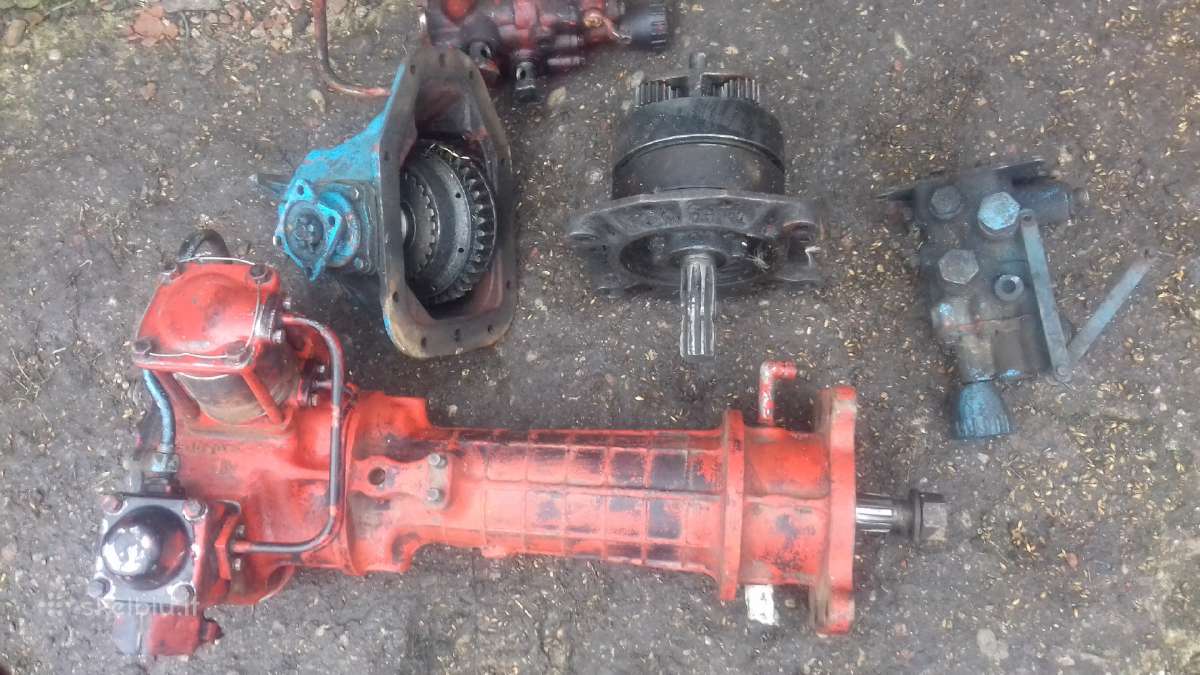 Didžioji kabina mtz UK. Varomas tiltas. Krautuvas - nuotraukos Nr. 13