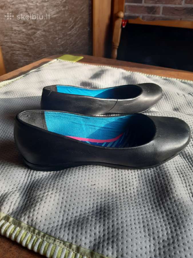 Moteriski bateliai odiniai Clarks 38 dydis