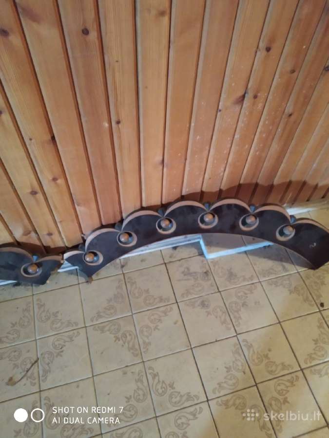Arkiniai karnizai užuolaidoms