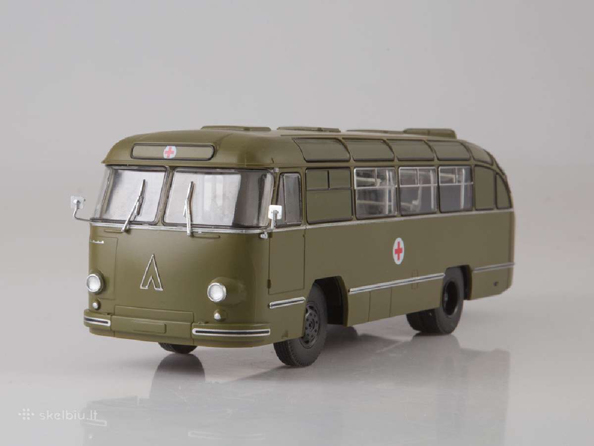 Laz-695b