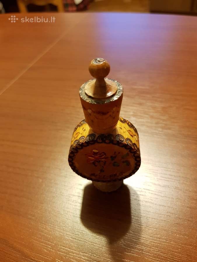 Kvepalų buteliukas