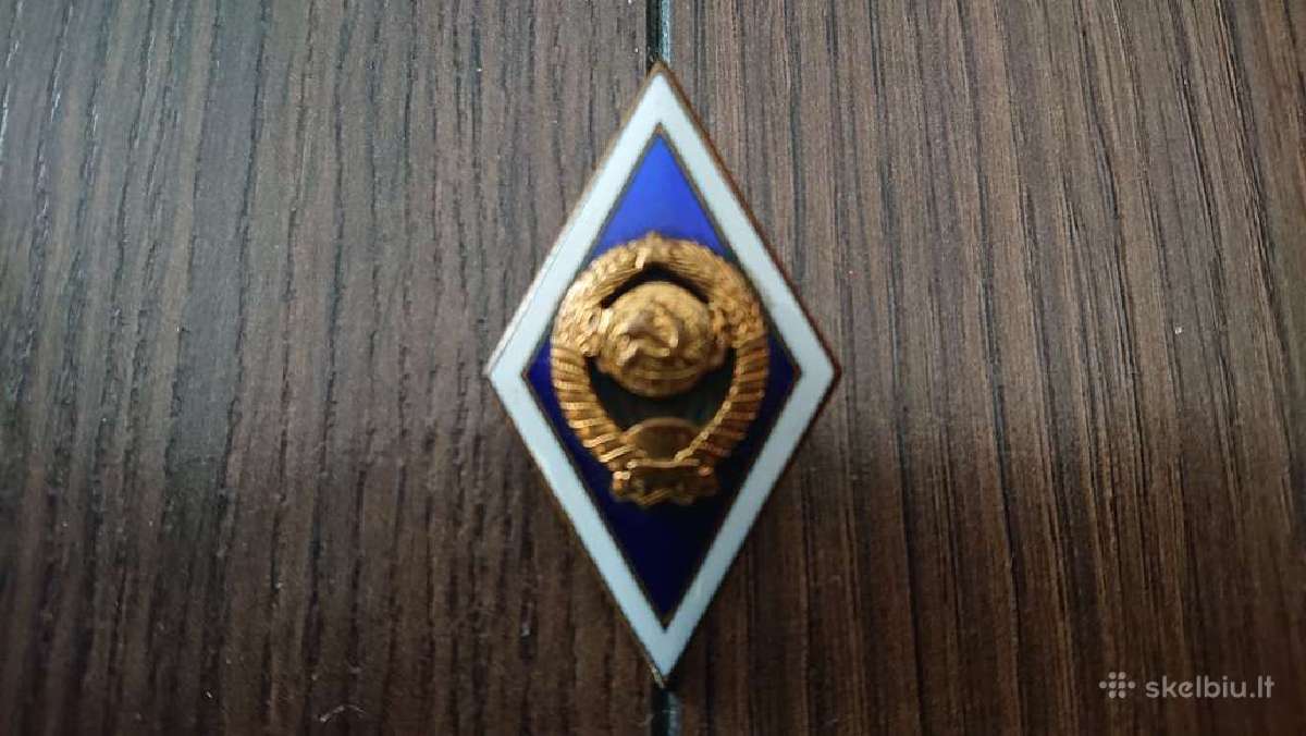 Tarybinis zenkliukas Mokslu Baigimo apdovanojimas
