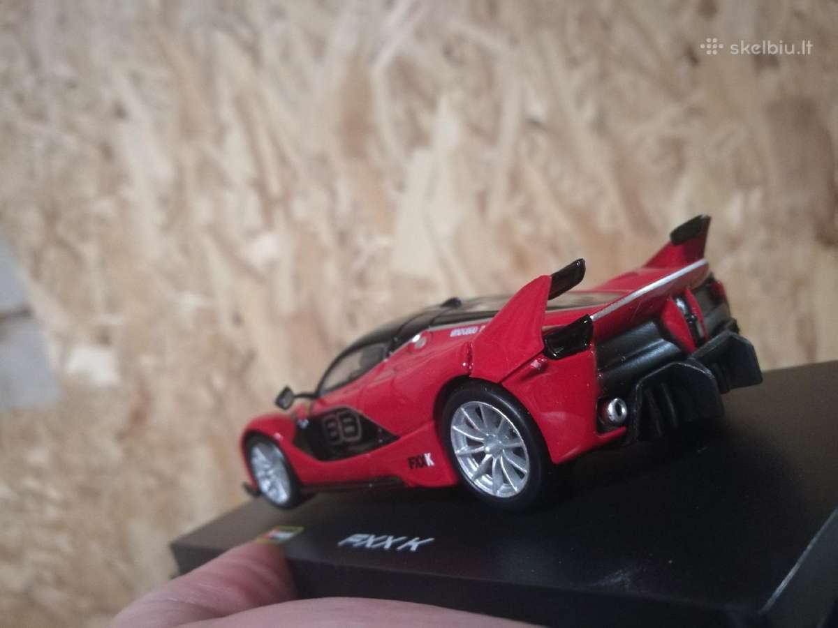 Modeliukas Burago fxx k ferrari 1/43 - nuotraukos Nr. 3