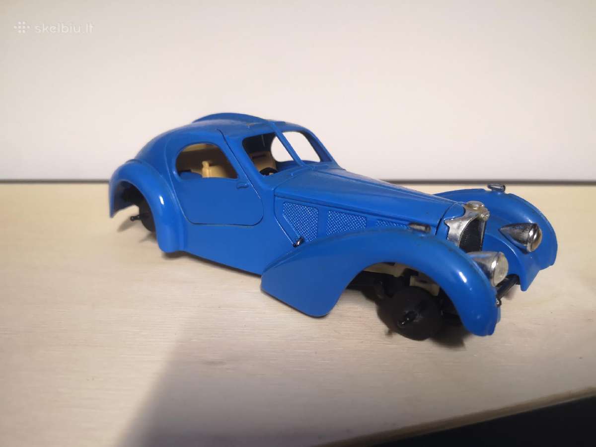 Bugatti Atlantic 1:24