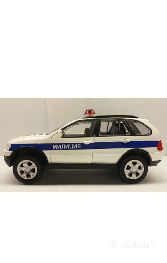 Bmw X5 milicija