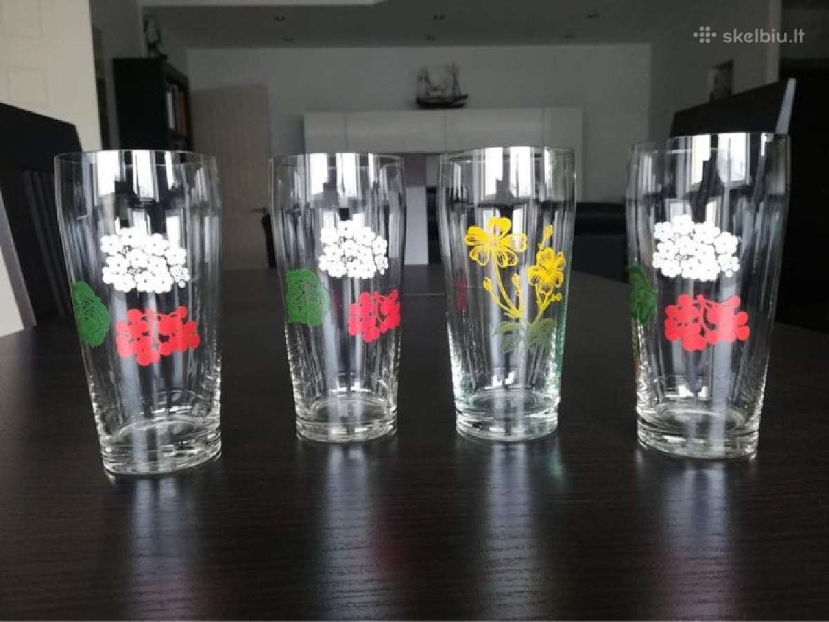 Senovinės stiklinės