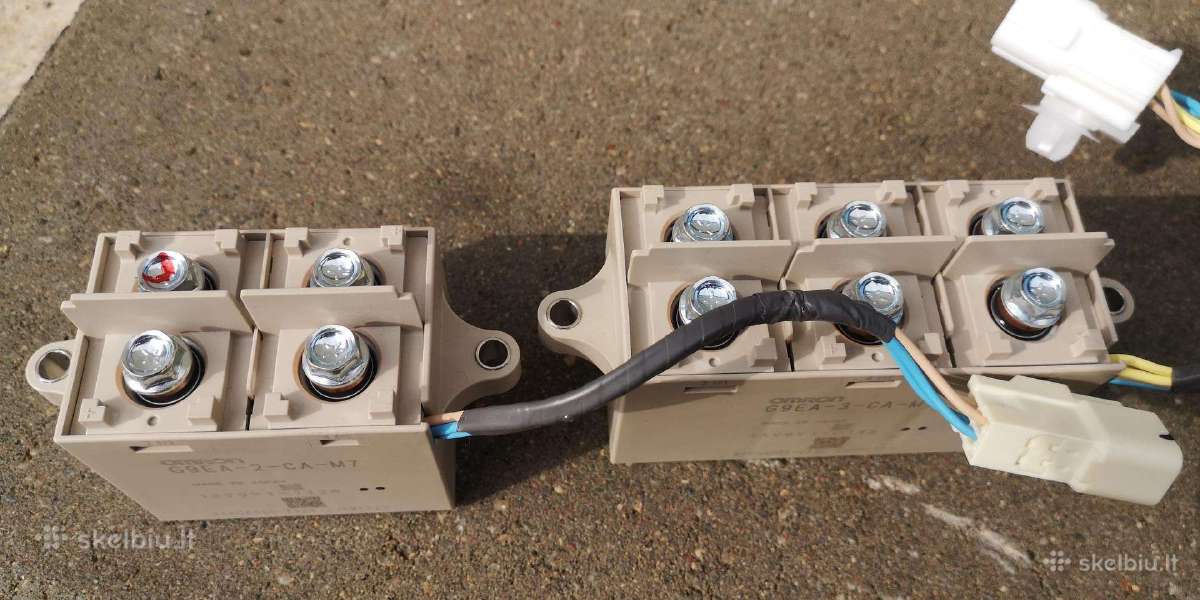 Omron reles 12 v. 100a 400v