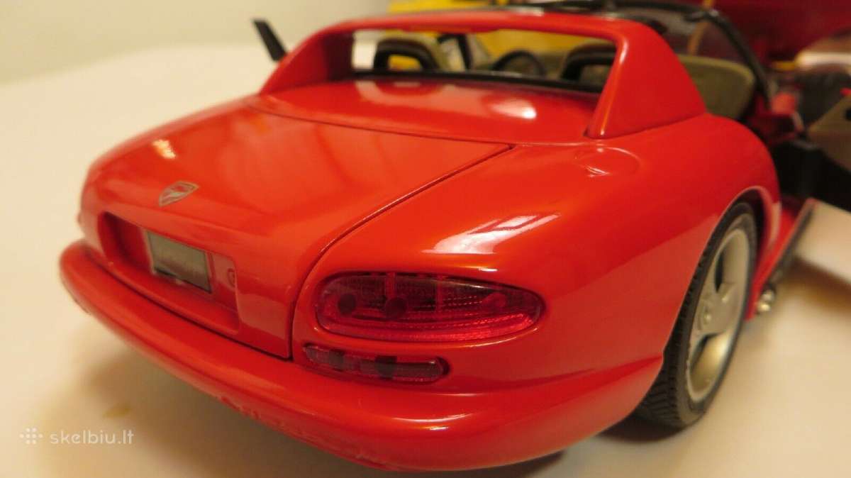 Modeliai Ferrari maranello 550 dodge viper 1:18 - nuotraukos Nr. 10