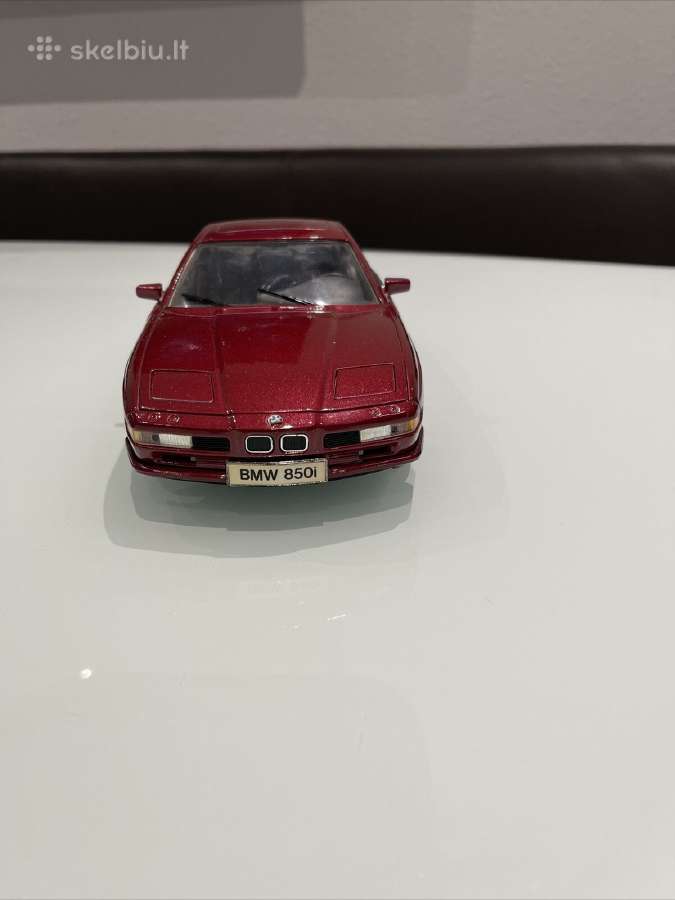 Modeliai: Bmw 850i 8 serijos 1:18 modelis - nuotraukos Nr. 5