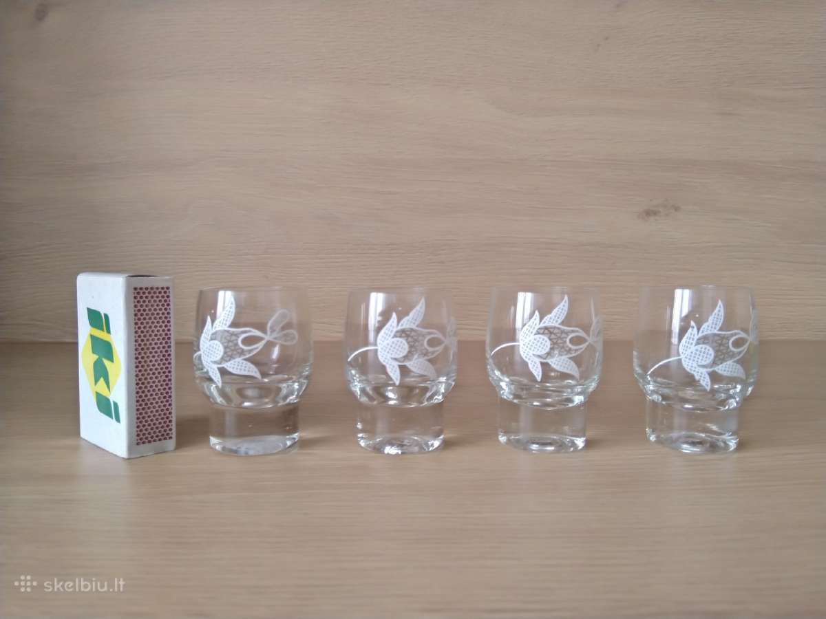 4 Stikliukai degtinei - nuotraukos Nr. 5