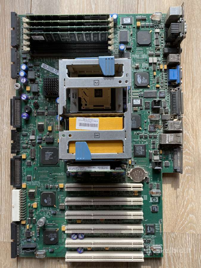 Naudoti Hp Proliant Ml350 G6 serverio viduriai