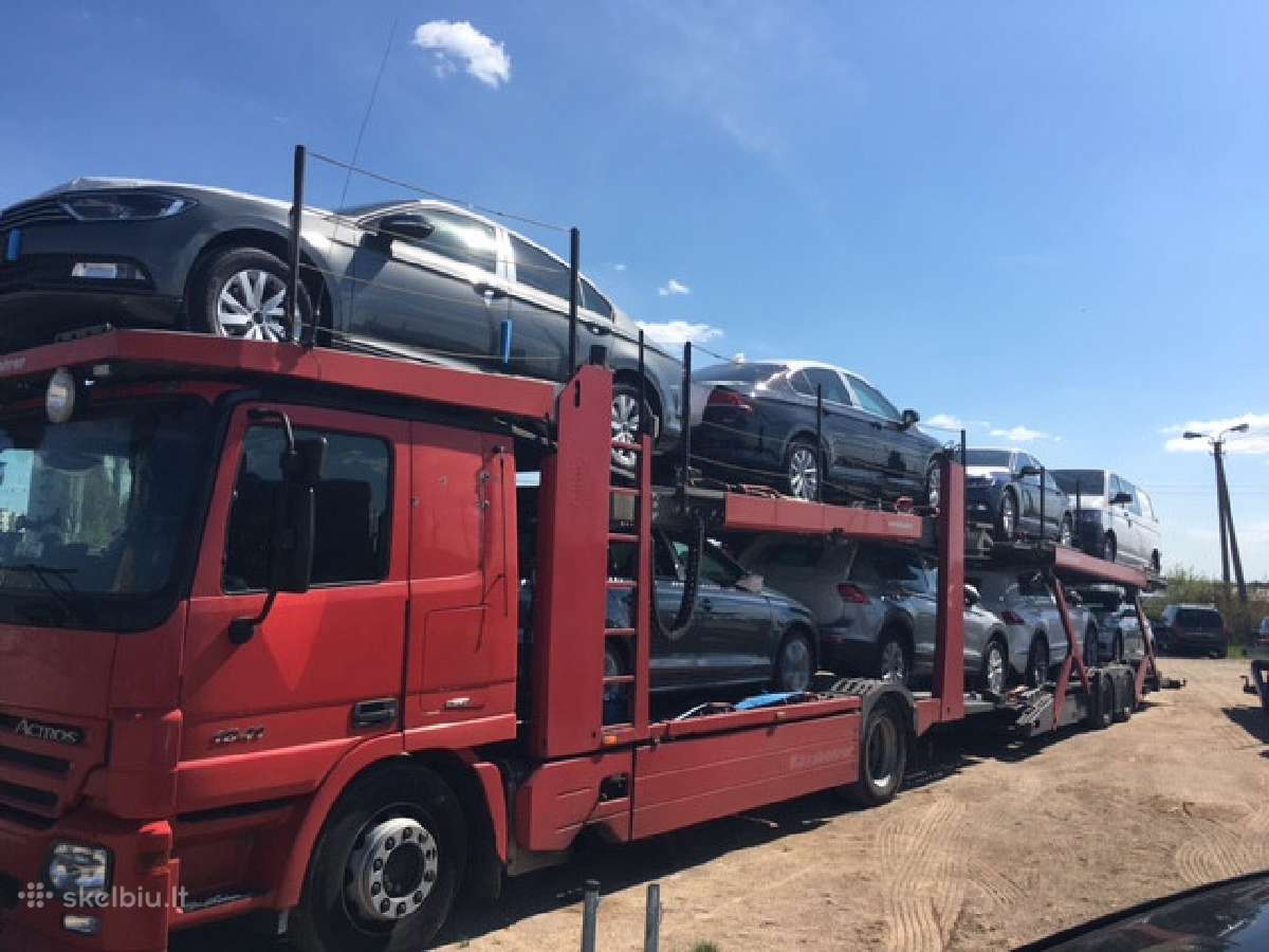 Gabename, vezame automobilius Ispanija-prancūzija