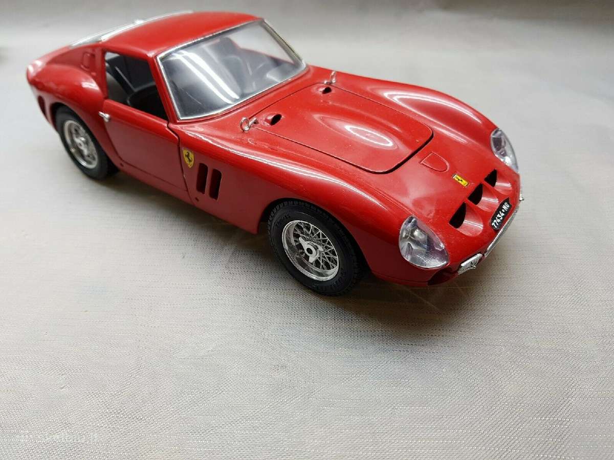 Bburago Ferrari 250 Gto, 250 Testarossa, Jaguar Xj - nuotraukos Nr. 3
