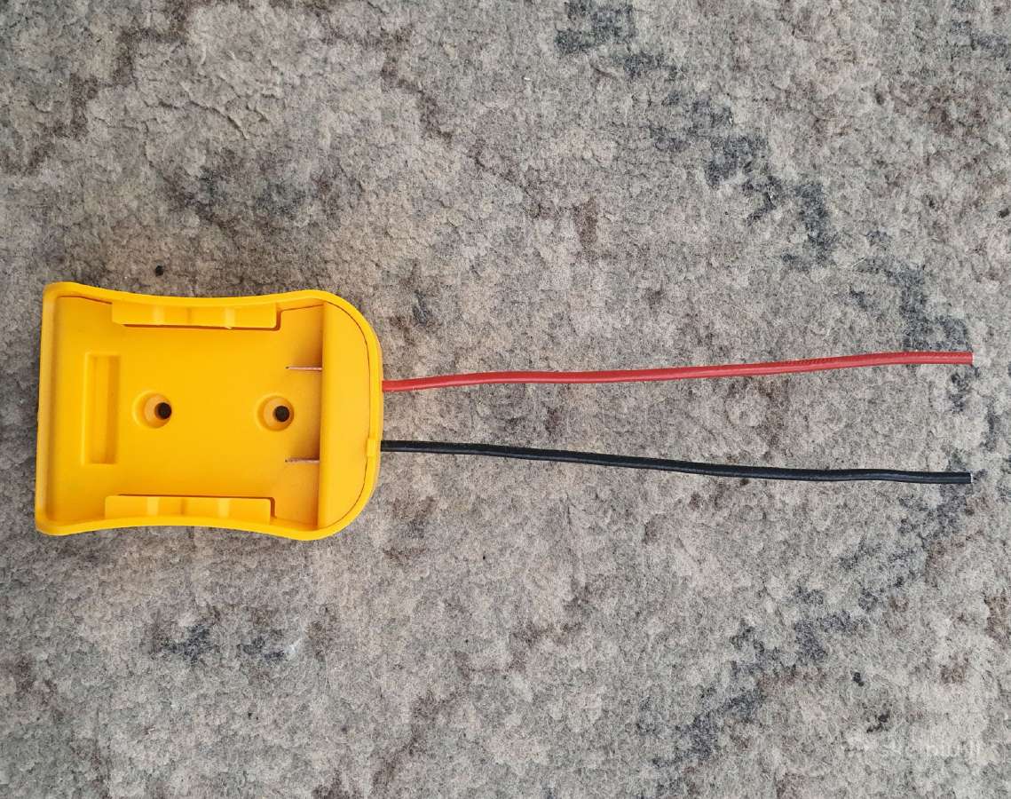 Dewalt baterijos krovikliai prožektoriai lagaminai - nuotraukos Nr. 13