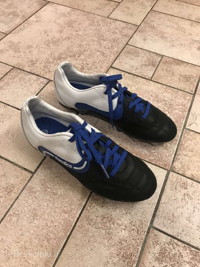 Futbolo bateliai - nuotraukos Nr. 10