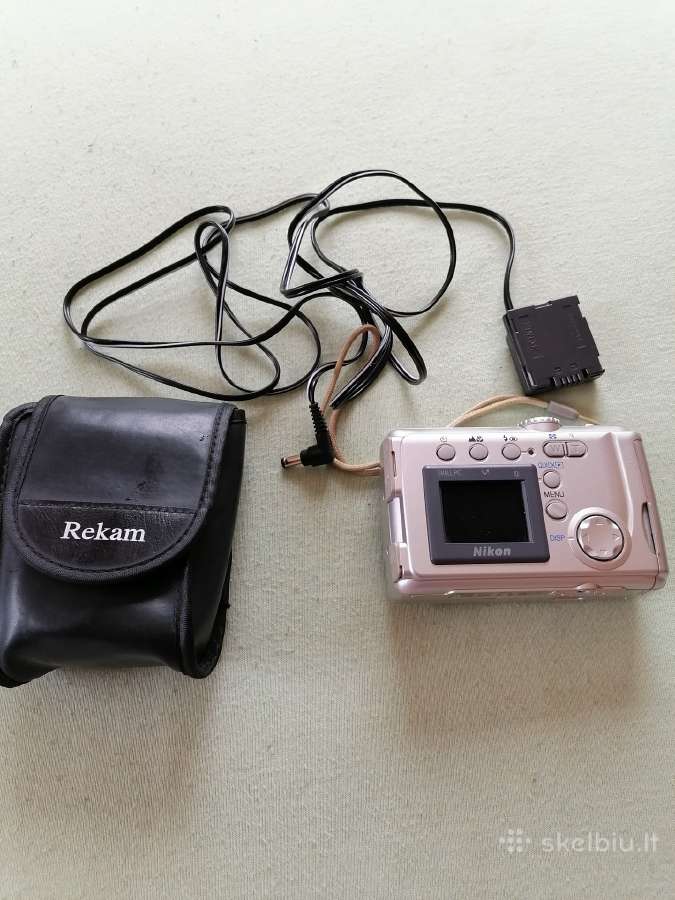 Parduodu Nikon skaitmenini fotoparata