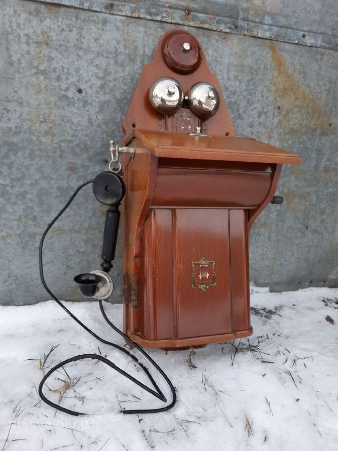 Senovinis telefonas