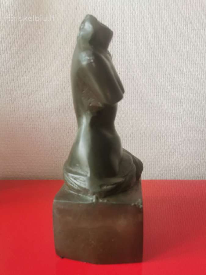 Bronzinė statula - nuotraukos Nr. 2