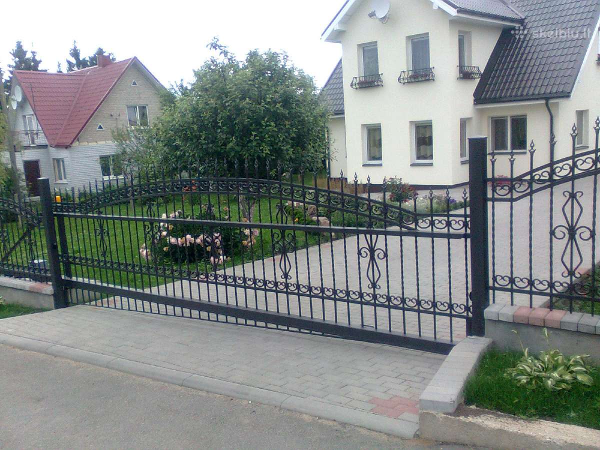 Stumdomi, varstomi kiemo vartai, automatika - nuotraukos Nr. 6