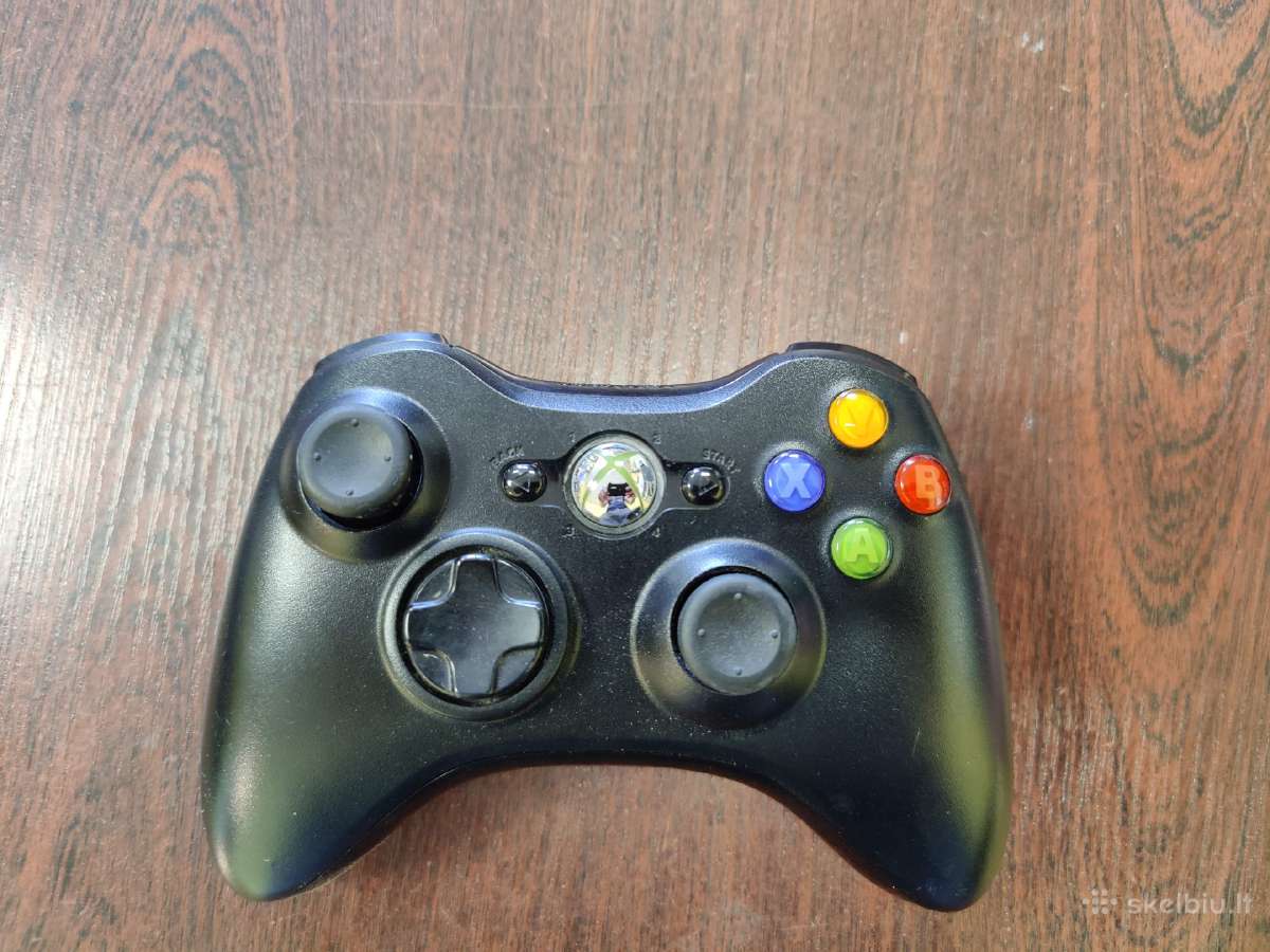 Xbox 360 originalus priedai