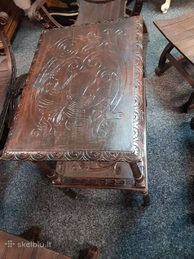 Senovinis komplektas . Sofa , stalas , krėslai. - nuotraukos Nr. 2