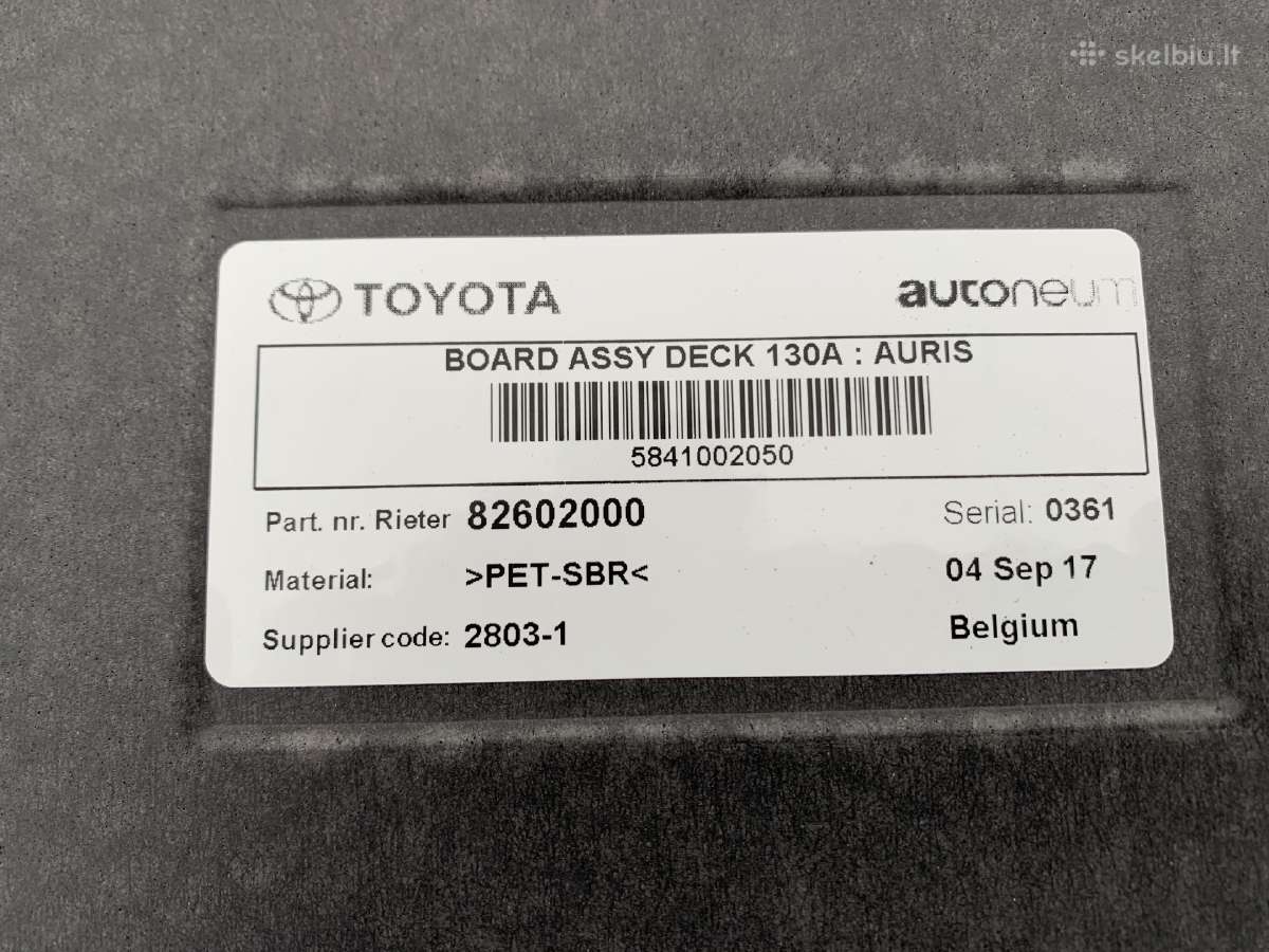 Toyota Auris bagažinės dugno viršutinė lentyna - nuotraukos Nr. 4