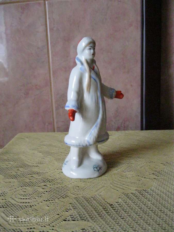 Reta - CcccCCCP Gamybos Porceliano Statulele . .Zr - nuotraukos Nr. 4
