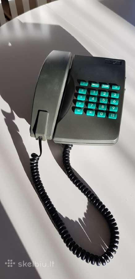 Senovinis stacionarus mygtukinis telefono aparatas