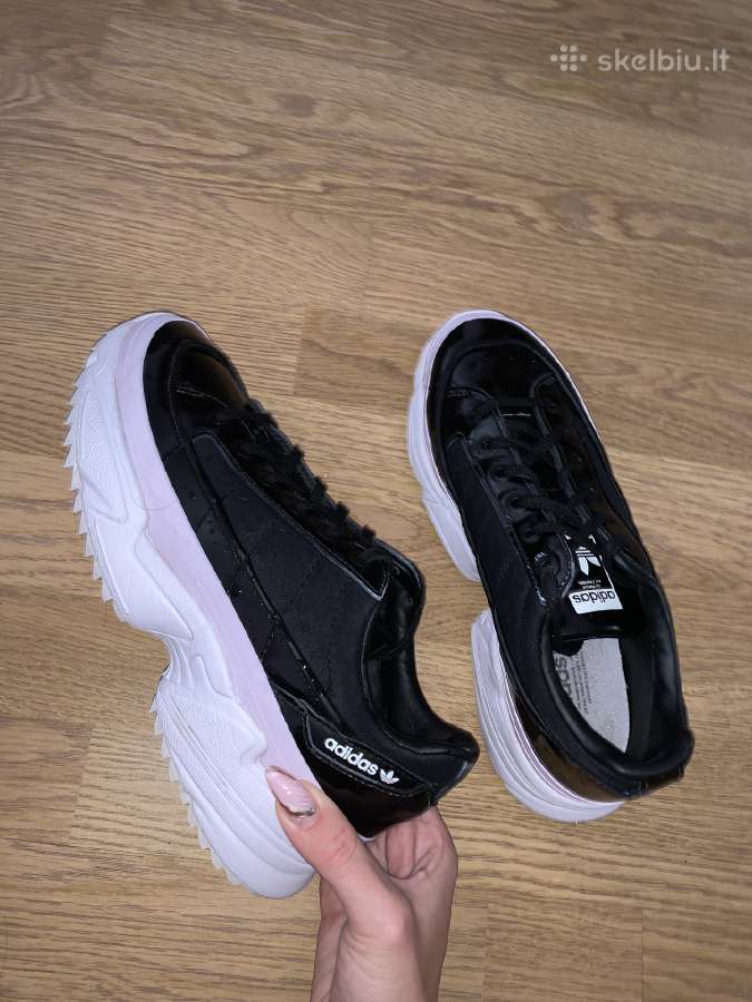 Adidas kedukai - nuotraukos Nr. 2