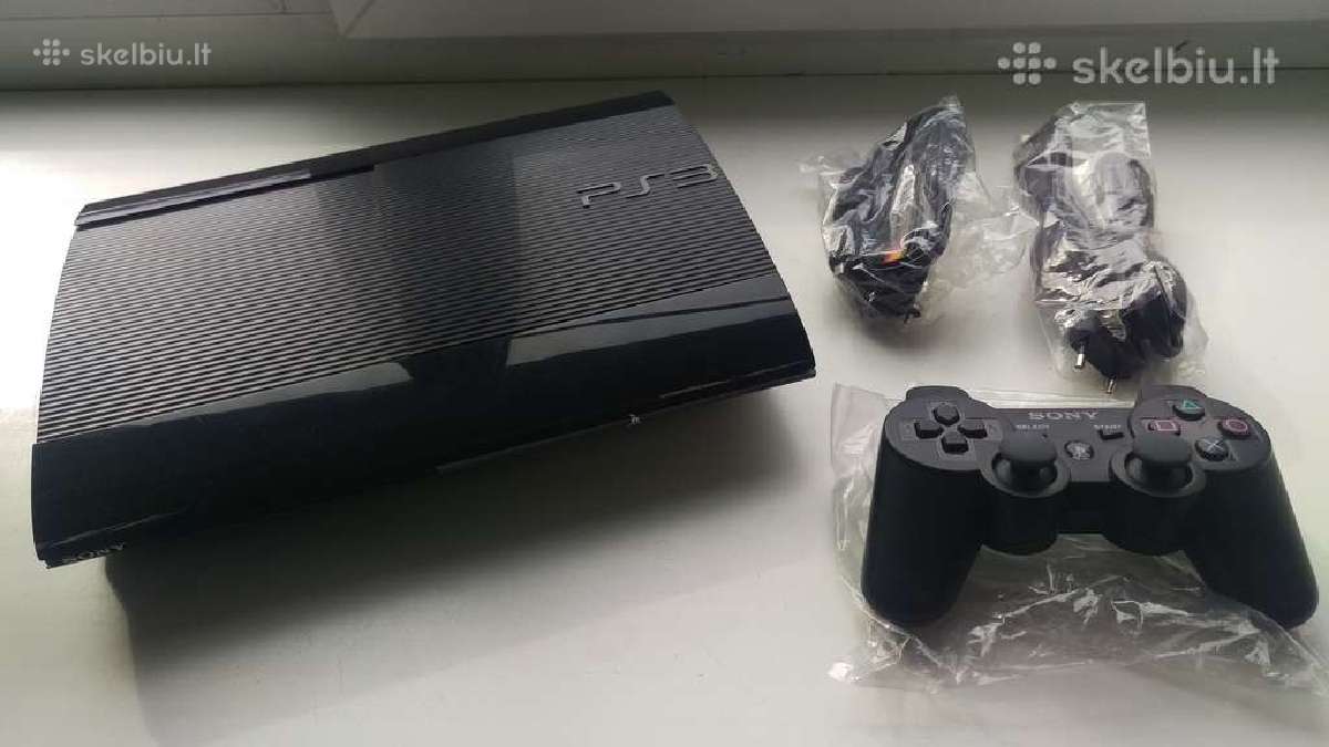 Su Garantija Atrištą PS3 Superslim 500gb 2 pultai