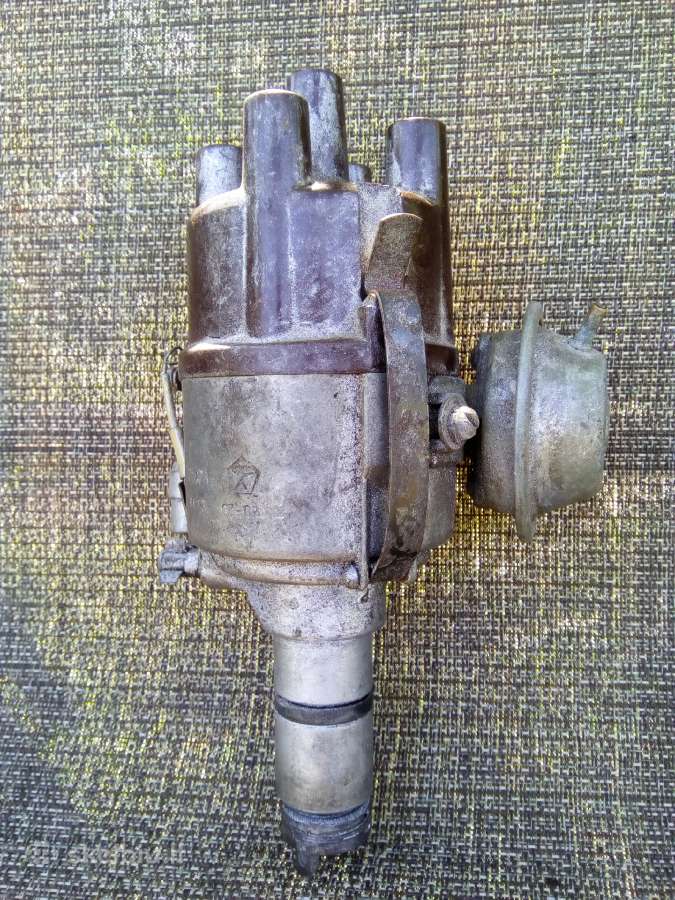 Paskirstytojas tarybinio automobilio