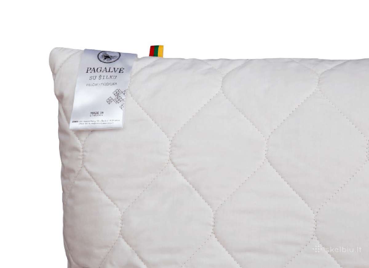 Pagalvė daigstyta su šilku (550 g) - nuotraukos Nr. 2