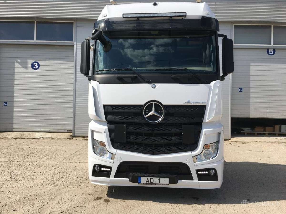 Vilkikų,sunkvežimių,autobusų,puspriekabių servisas - nuotraukos Nr. 2