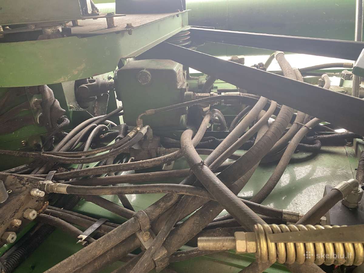 Kombainas John Deere T660 Ardomas Dalimis - nuotraukos Nr. 2