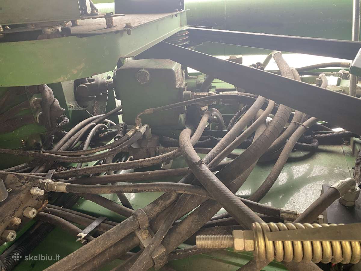 Kombainas John Deere T660 Hillmaster Ardomas Dalim - nuotraukos Nr. 2