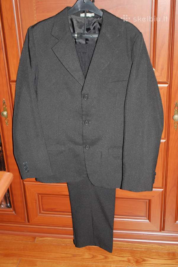 Dviejų dalių kostiumas 152-158 cm dydžio