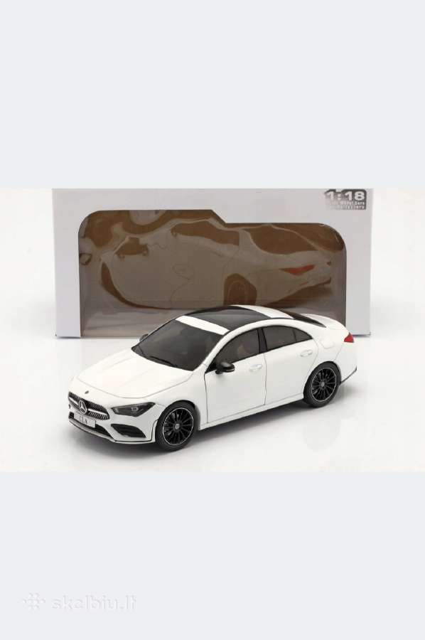 Mercedes-benz 1:18 !