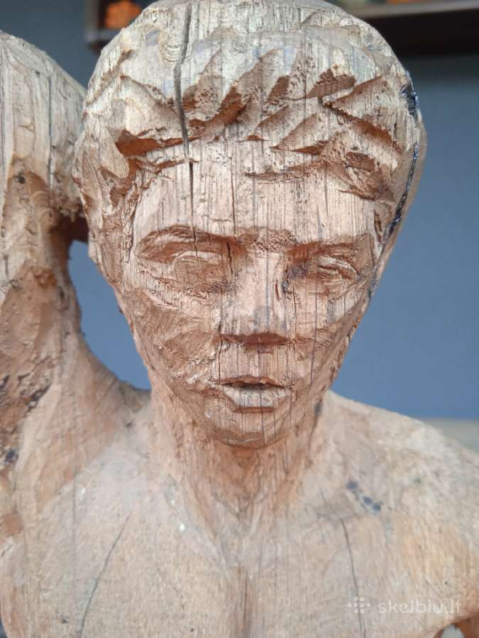 Sena medine 37 cm statulele "vyras" - nuotraukos Nr. 2