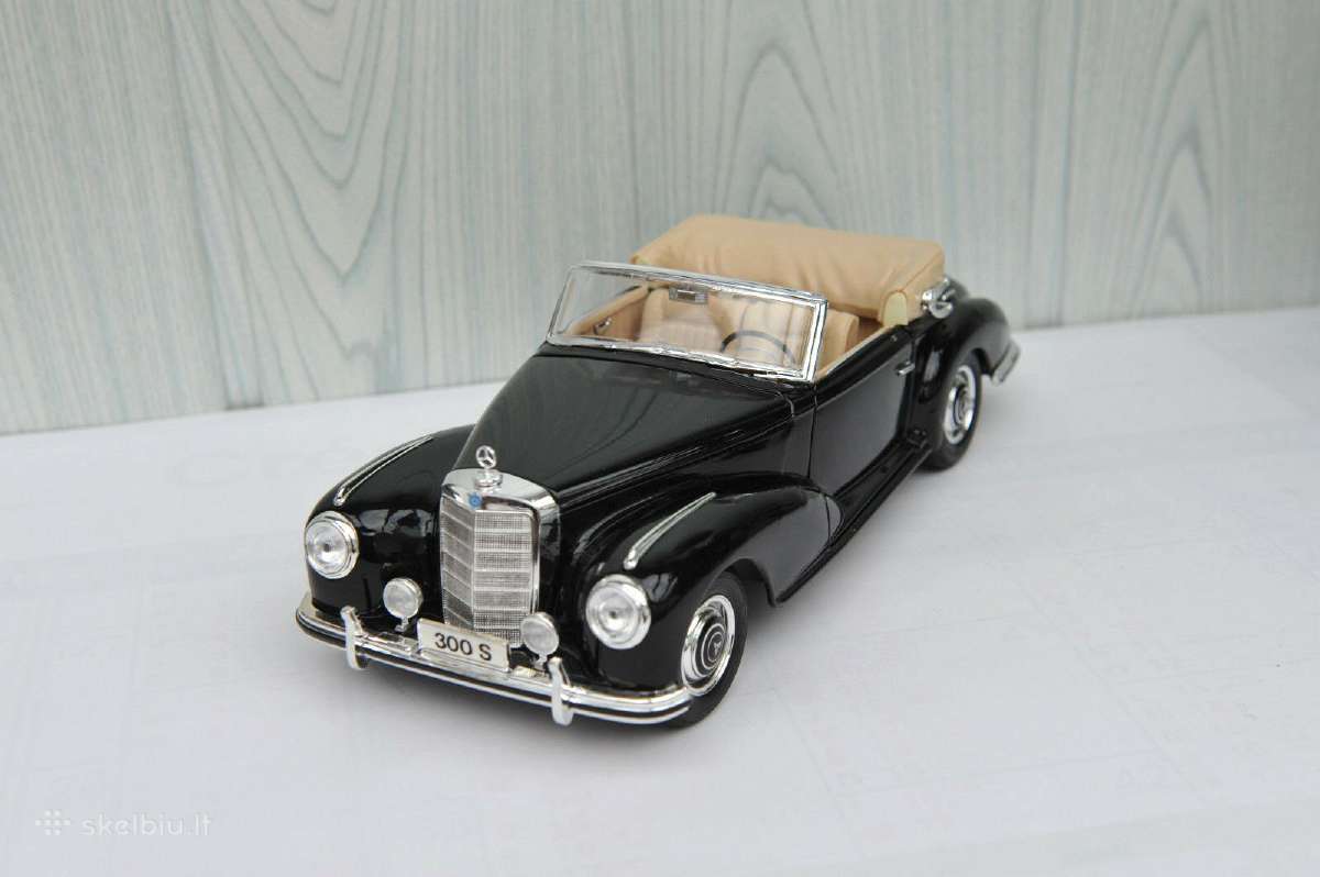 Mercedes 300 S 1:18 modelis diecast