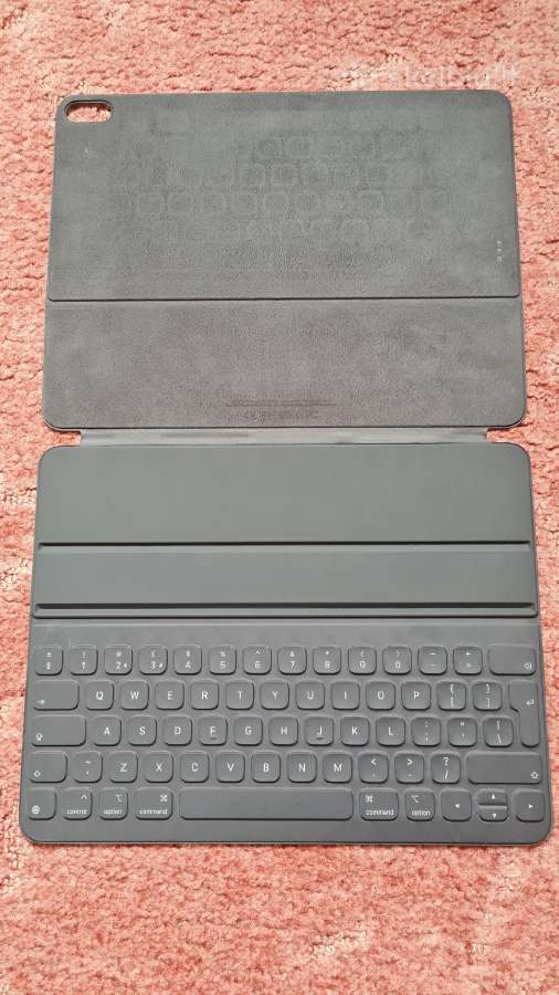 ipad 2018 smart keyboard