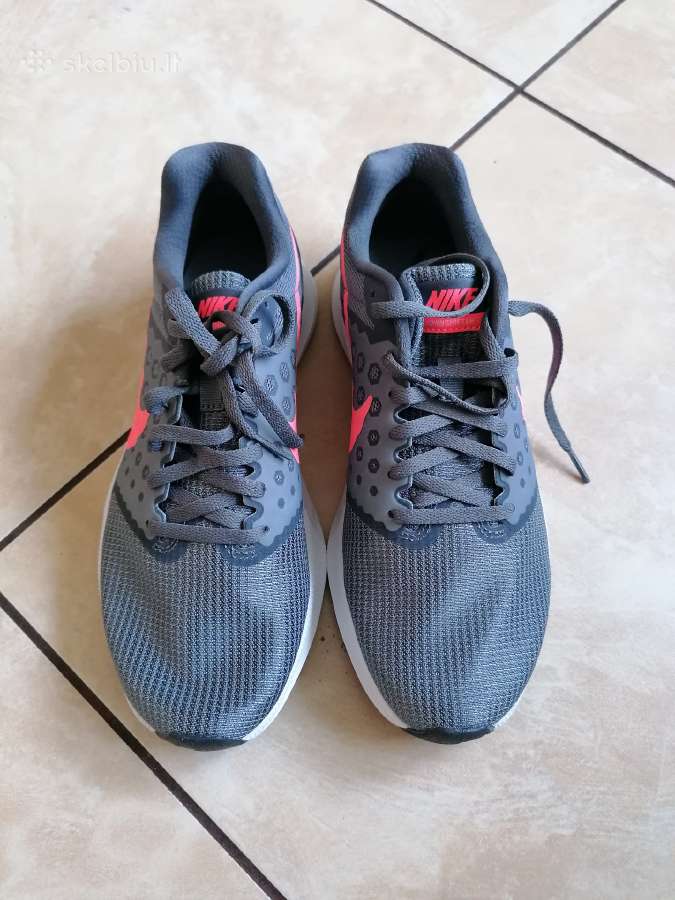 Nauji nike kedai