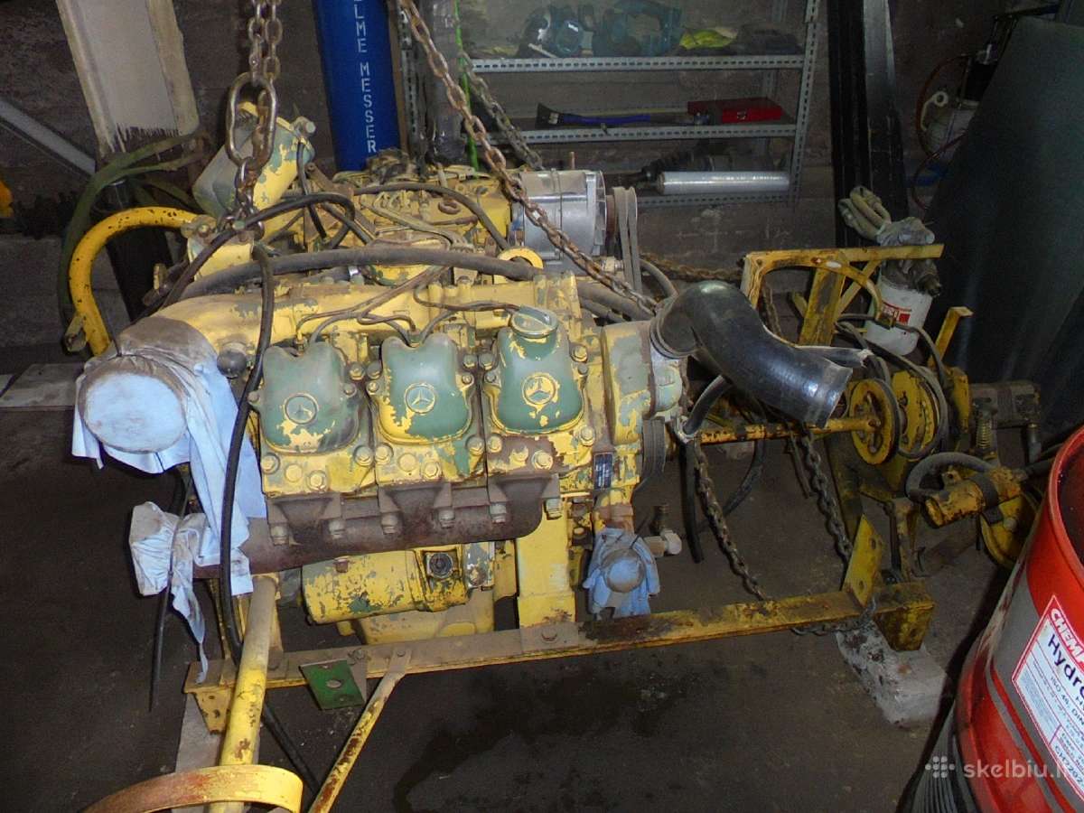 Mercedes Om 421